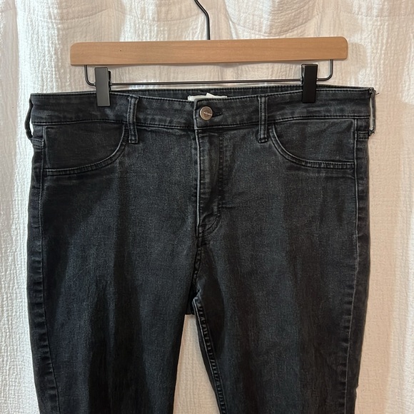 H&M Black Washed Stretchy Jeans - Picture 1 of 4